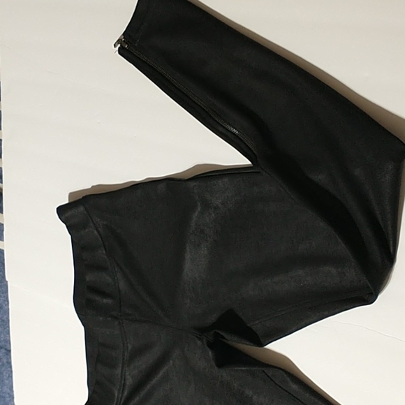 Free People Metallic Zipper Bottom Legging - Picture 3 of 11